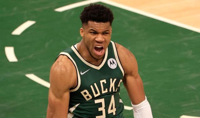 开云体育app-字母哥：我们是卫冕冠军 但更是不被看好的雄鹿队