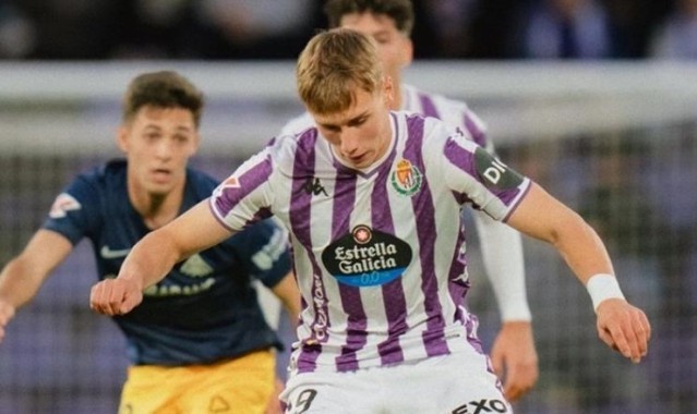 KAIYUN-官方：皇马卡斯蒂亚租借巴拉多利德前锋阿德里安-阿努